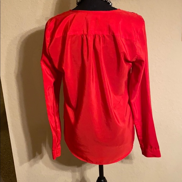 GAP red double pocket long sleeve button down top size small - Picture 3 of 9